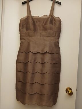 JS Collections Taupe Scalloped Tiered Dress.Size 8